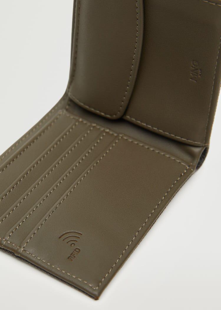 WhatsApp Image 2025-11-02 at 20.33.12 (2)